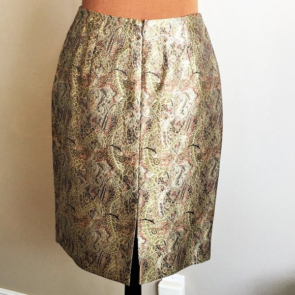 CHETTA B Gold Brocade 2-pc Skirt Set w/Mink Trim - Picture 14 of 16
